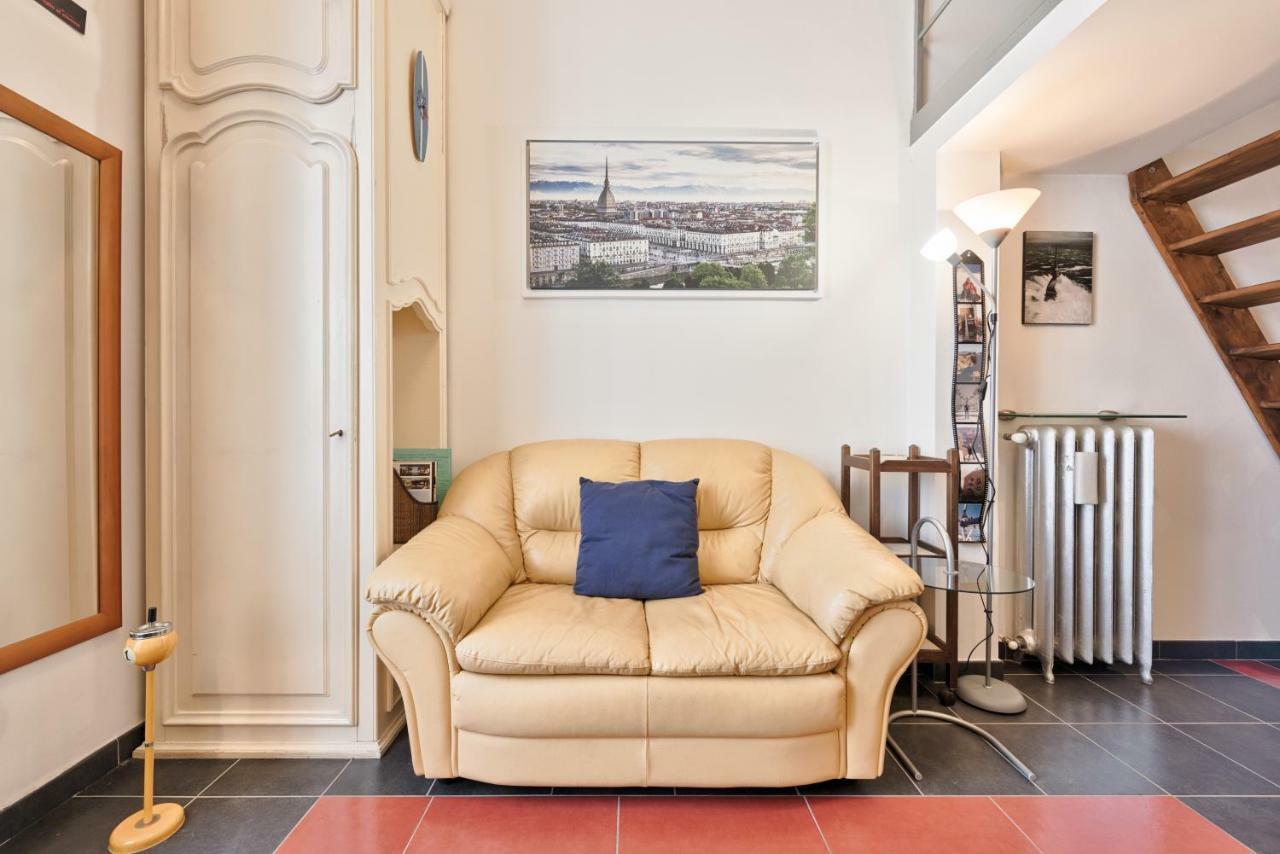 Mole Antonelliana Lovely Loft Turim Exterior foto