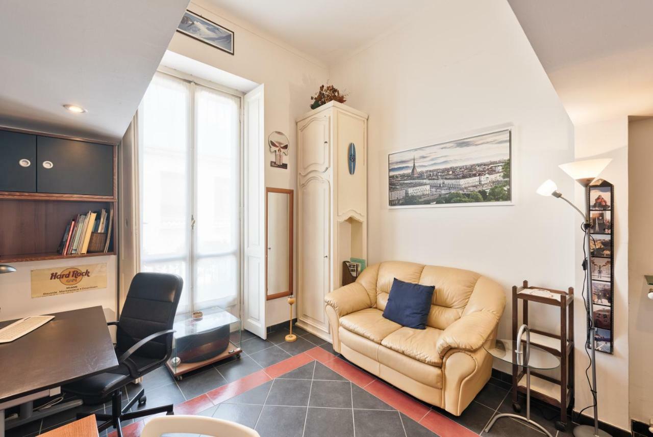 Mole Antonelliana Lovely Loft Turim Exterior foto
